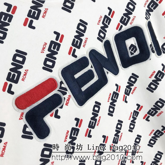 FENDI芬迪 斐樂聯名合作系列 19ss春夏新款 套頭衛衣 數碼直噴滿印圖案 胸口刺繡字母 高版本男女同款 ydi2502